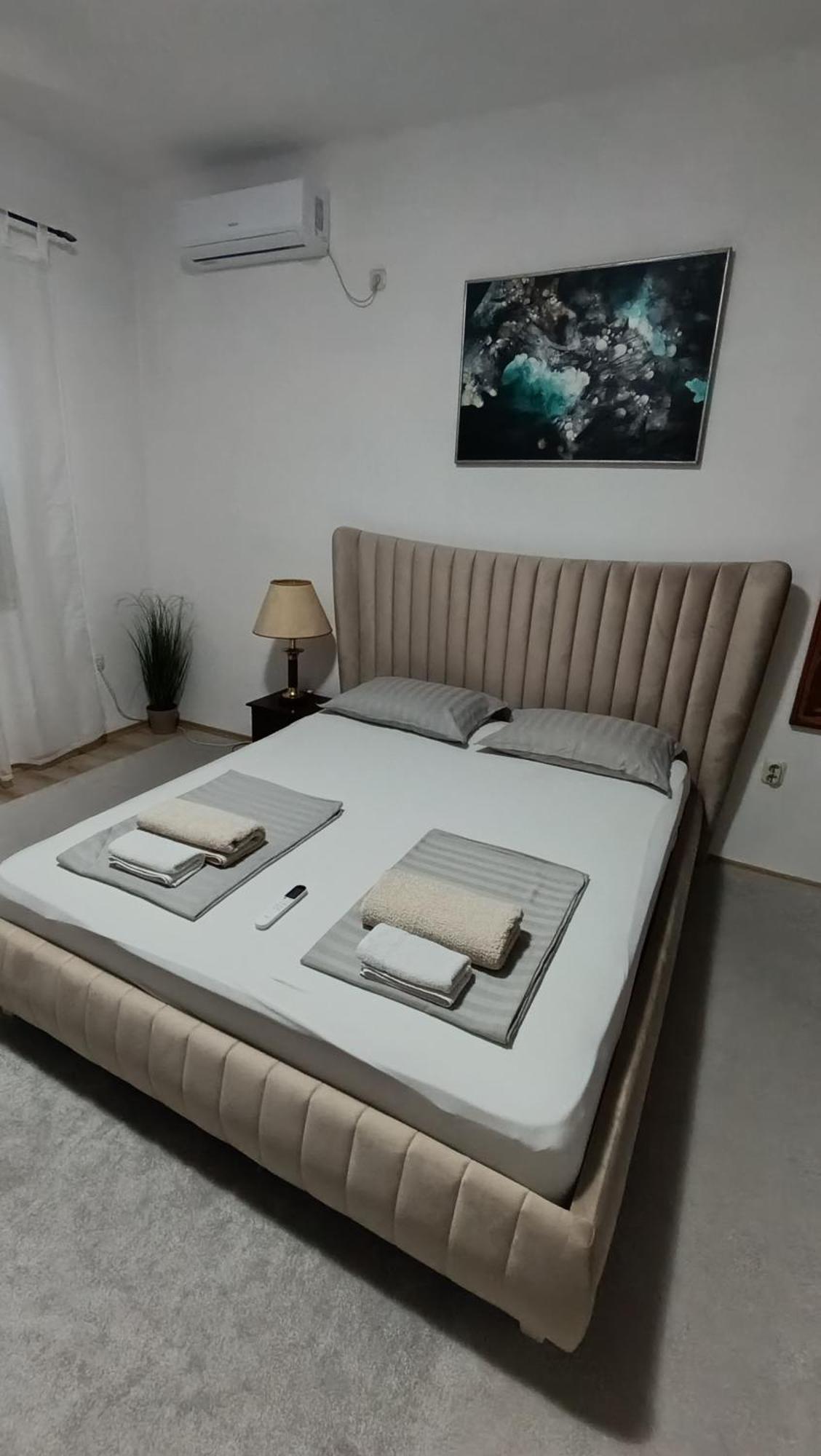 Ap Apartment Mostar Exteriör bild
